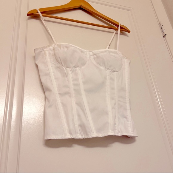 PrettyLittleThing White Structured Corset Top 🤍 Chic Bustier Style | Size 4 - Picture 7 of 11